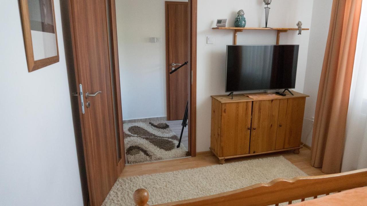 Rita-Var Szallashely Nyíregyháza Exterior foto